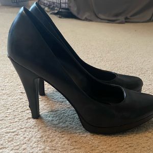 Apt 9 women’s heels size 10